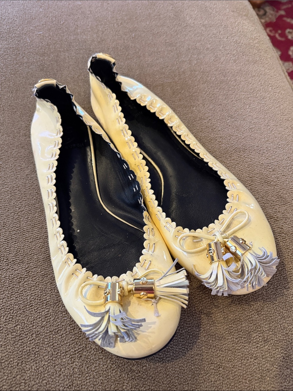 Tory Burch Yellow Patent Leather Tassel Ballet Flats Size 10 (TD)